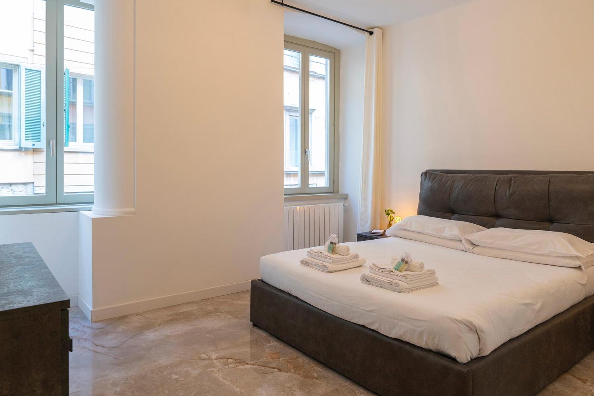 Magic Place Bergamo! Classy Apartment In The Heart Of The City Екстер'єр фото