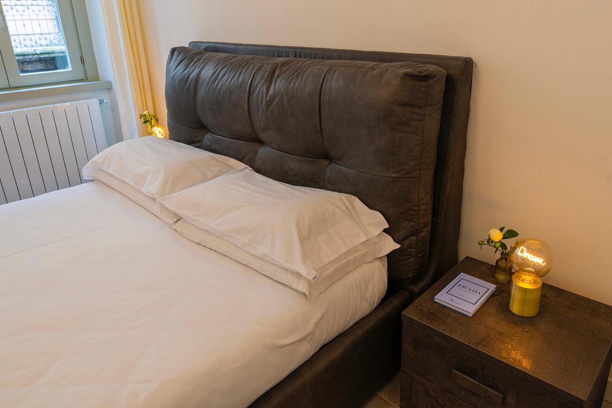 Magic Place Bergamo! Classy Apartment In The Heart Of The City Екстер'єр фото